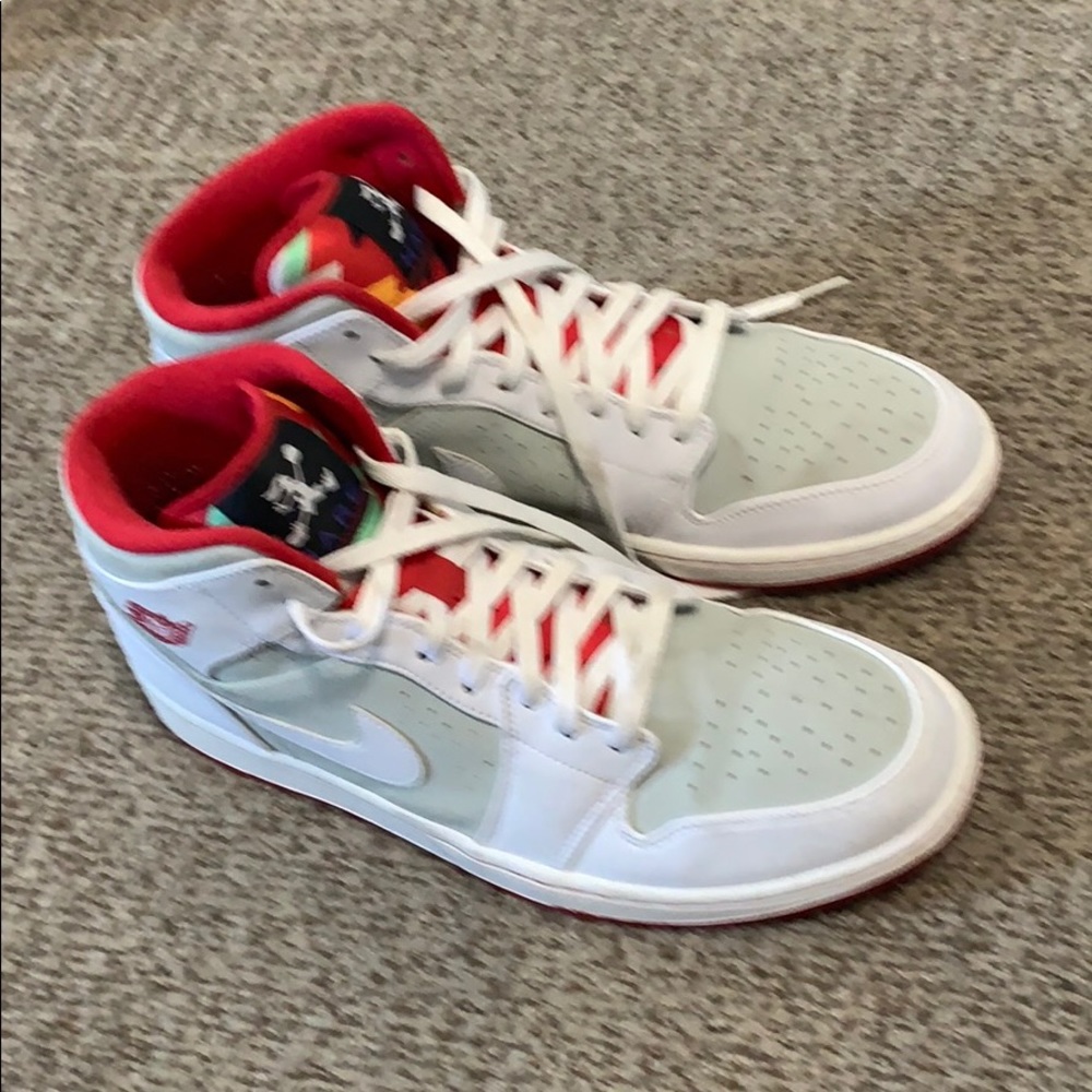 RARE!!! Bugs Bunny Air Jordan 1’s
